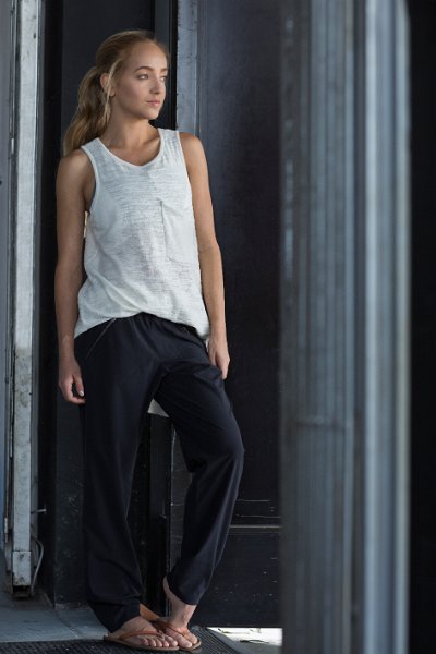 ATHLETA_4